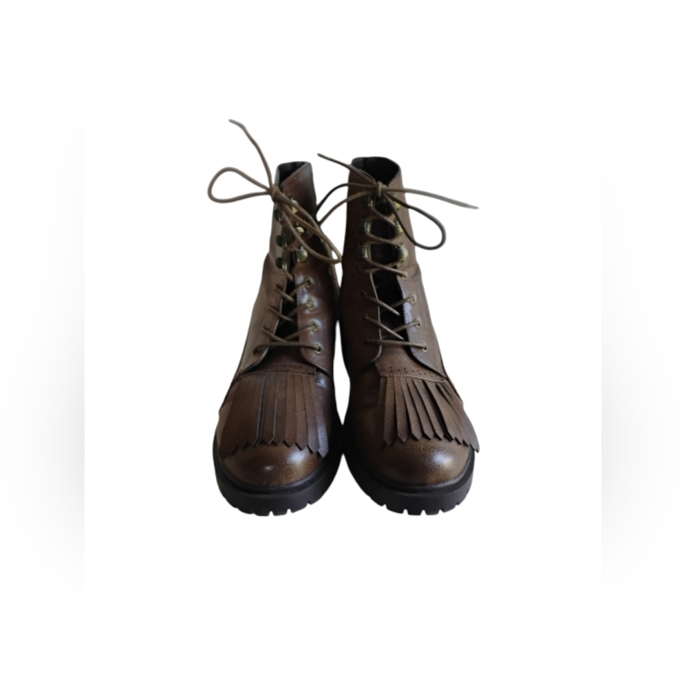 Rare Vintage Looking Brown Vegan Leather Ankle Boots - Picture 6 of 13